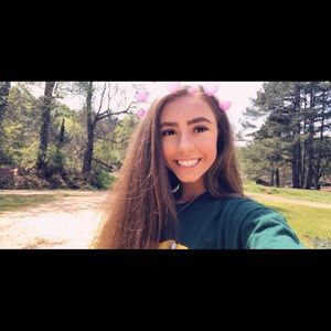 Meet your Posher, Alana